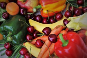 صحتك بالألوان! الأسرار الغذائية لألوان الفواكه و الخضار