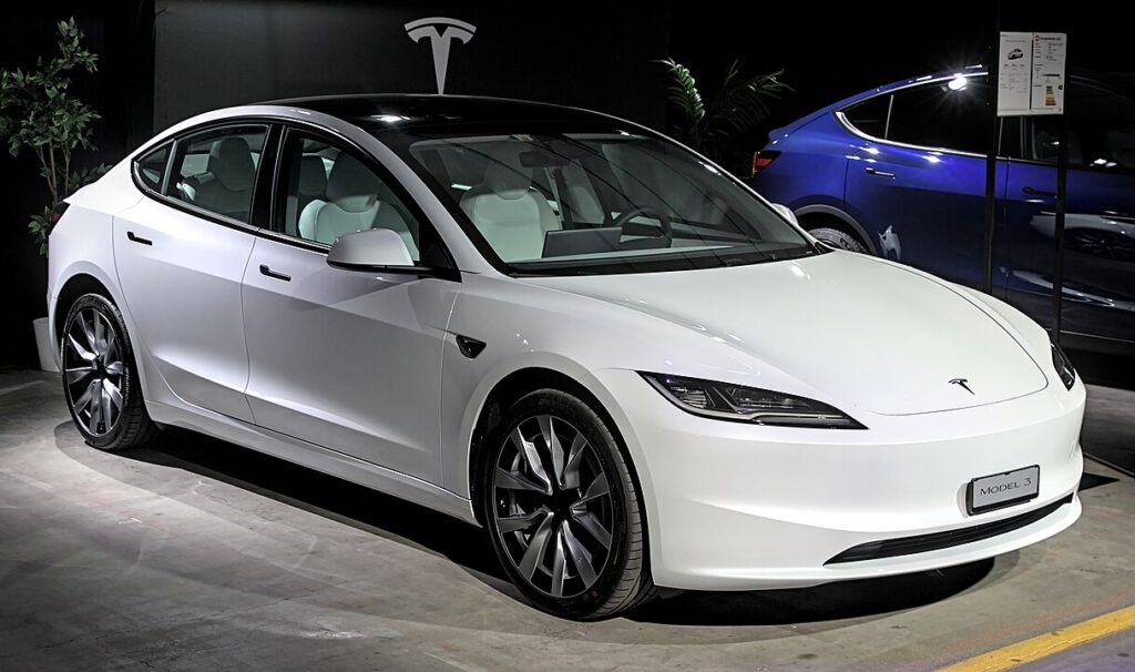 1217px Tesla Model 3 2023 Auto Zuerich 2023 1X7A1313