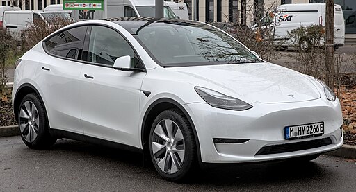 512px Tesla Model Y 1X7A6211