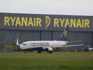 Ryanair تلغي جميع رحلاتها في البلاد حتّى نهاية أكتوبر… وهذه شركات الطيران التي زادت نشاطها مؤخرًا