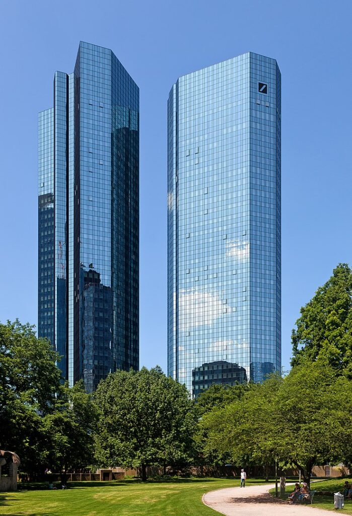 737px Deutsche Bank Taunusanlage