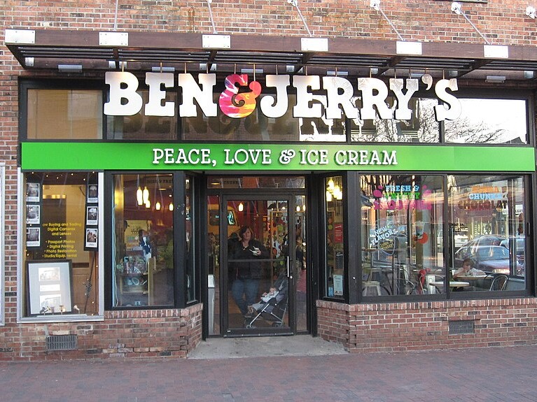 1024px Ben Jerrys shop in Burlington Vermont 4467698918