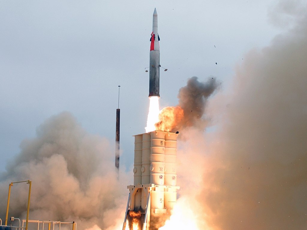 1024px Arrow anti ballistic missile launch