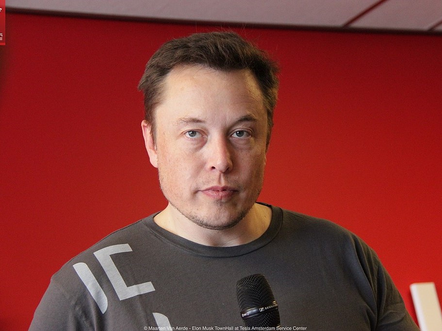 1024px Elon Musk 12271223586