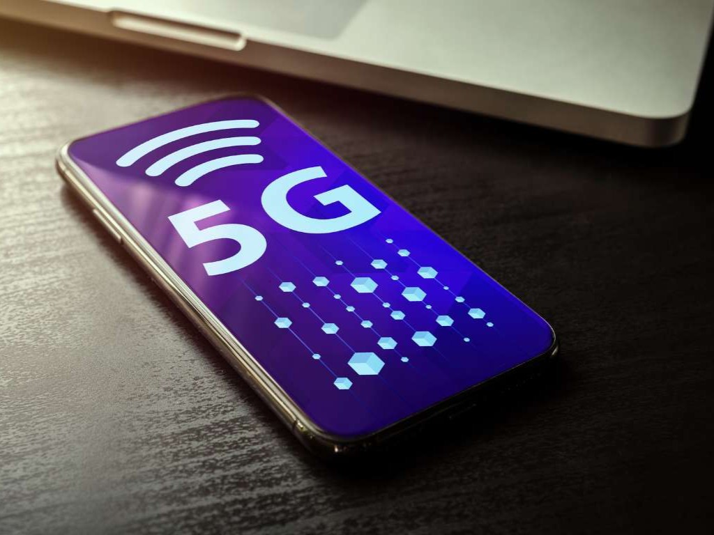 5 g